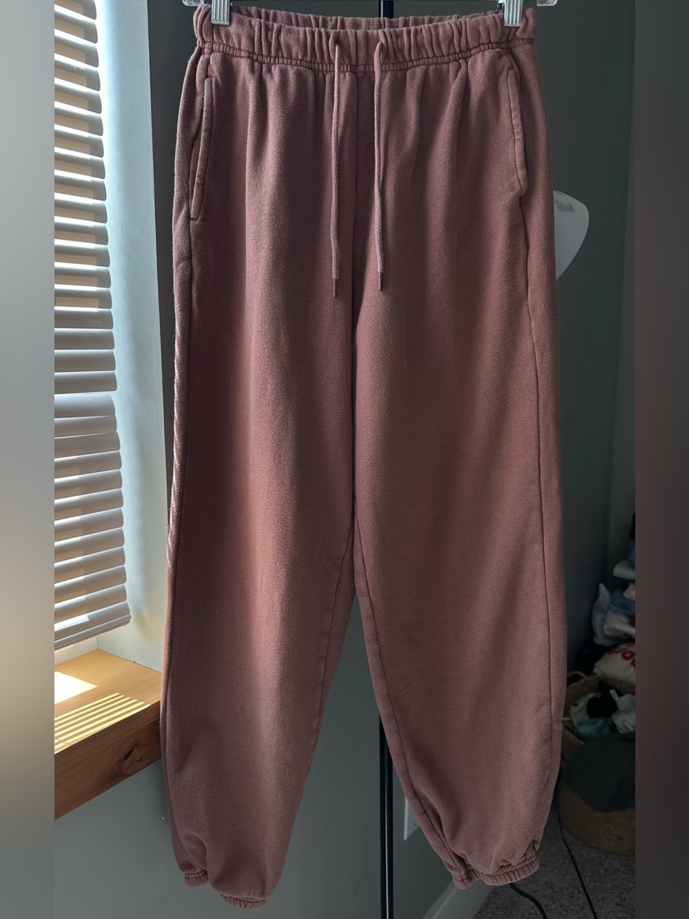 Old Navy Men's Mauve Drawstring Joggers